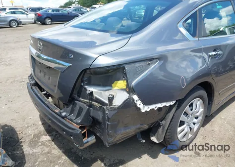 2015 Nissan Altima 2.5 S из США, поврежденный, VIN 1N4AL3AP0FN398577